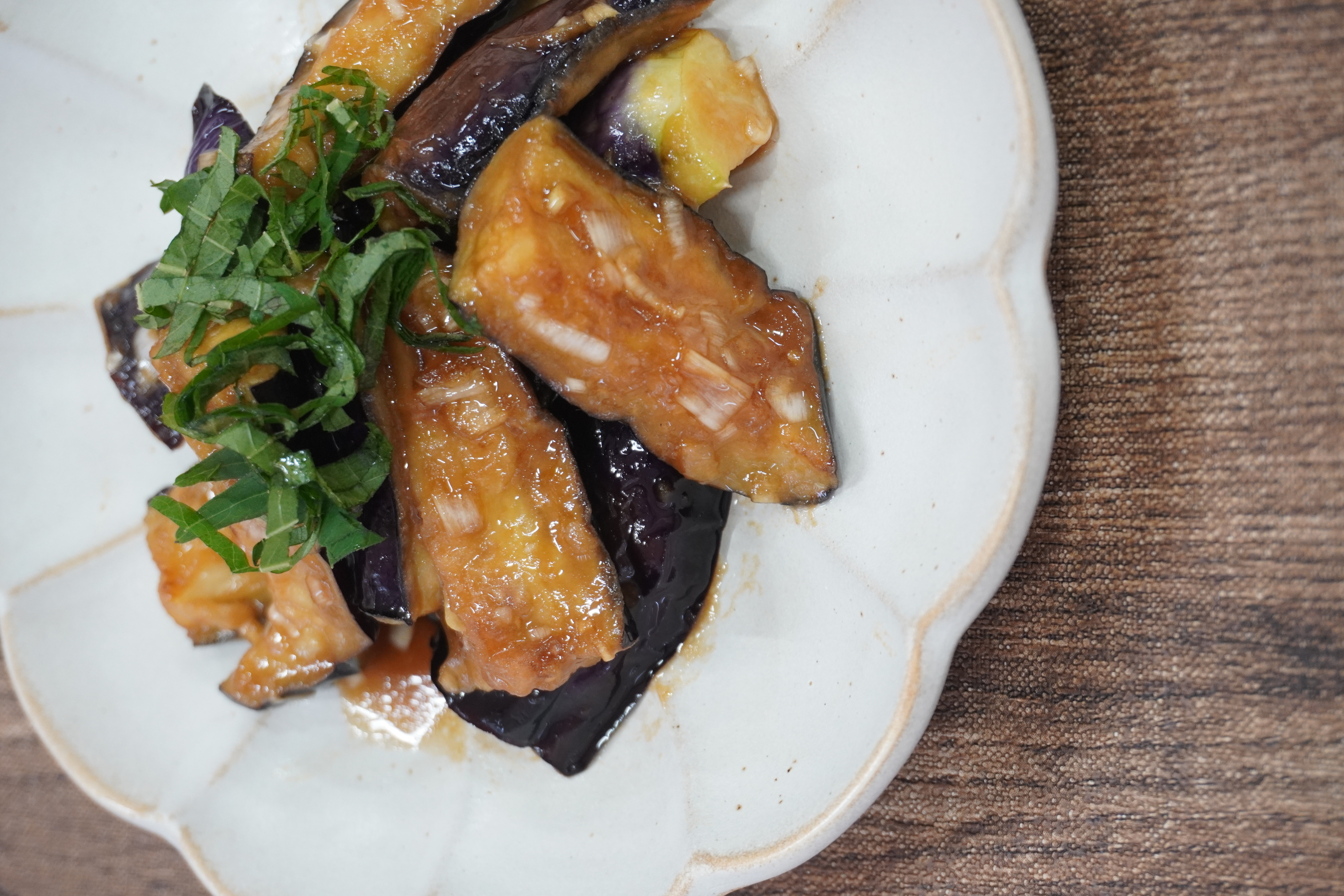 米粉で揚げ茄子の香味だれ